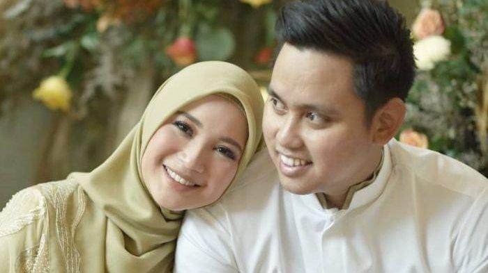 Chacha Frederica Ikut Sang Suami Bupati Kendal.