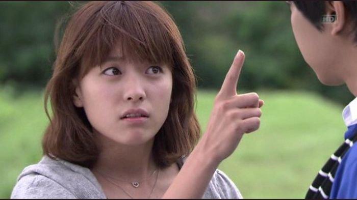 Ilsutrasi arti kata shibal yang sering muncul di media sosial. Bahasa gaul ini diketahui berasal dari drama Korea.