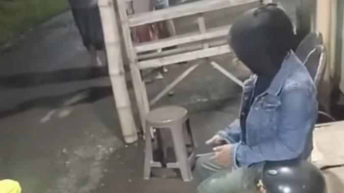 KORBAN BEGAL - Tangkapan layar korban begal yang merupakan pegawai pabrik. Korban dibegal di Desa Brani Wetan, Kecamatan Maron, Kabupaten Probolinggo saat hendak pulang.