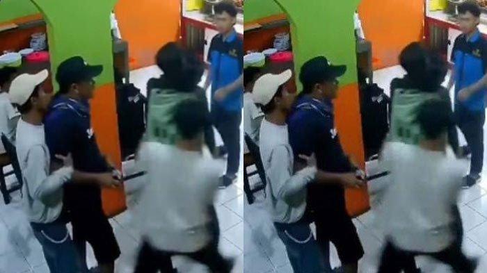Tangkapan layar video viral segerombolan pria aniaya pegawai rumah makan usai dibilangi bahwa kuah padang habis.