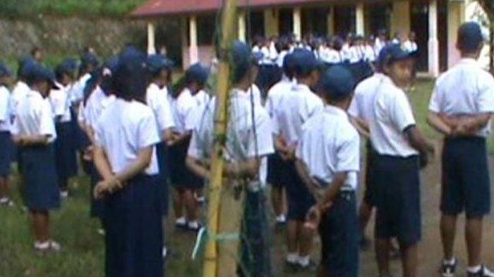 Ilustrasi siswa SMP.