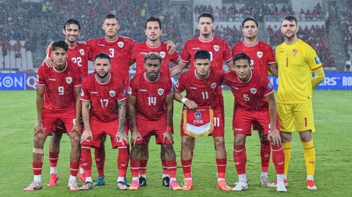 SKENARIO TIMNAS INDONESIA KALAH - Potret timnas sepak bola senior Indonesia dalam laga Kualifikasi Piala Dunia 2026. Apa yang terjadi jika skuad Garuda kalah dari Australia dalam laga hari ini, Kamis (20/3/2025)? Akankah tim Patrick Kluivert langsung didepak dari klasemen?
