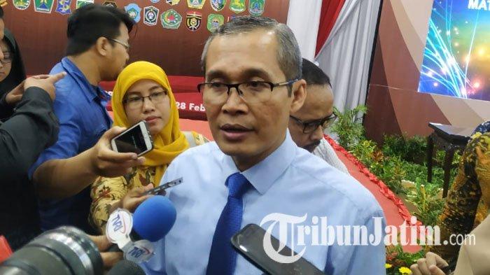 Wakil Ketua KPK, Alexander Marwata hadiri Rapat Koordinasi dan Evaluasi serta Penandatanganan Komitmen Bersama Pemberantasan Korupsi Terintegrasi di Provinsi Jawa Timur bersama KPK di Gedung Negara Grahadi, Jalan Gubernur Suryo, Surabaya, Kamis (28/2/2019).