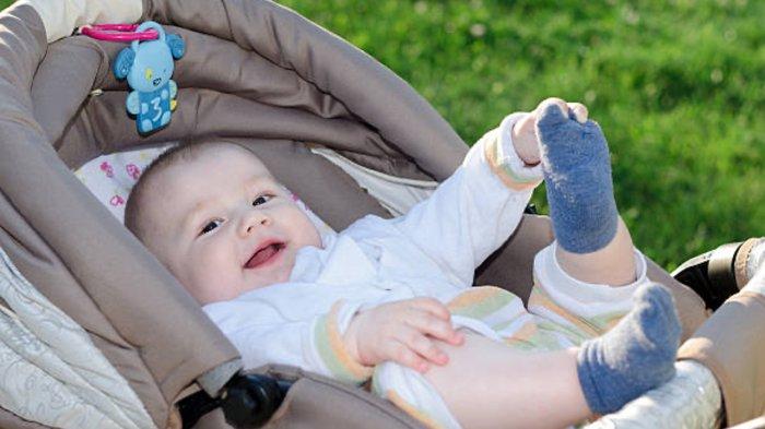 7 Arti Mimpi Melihat Bayi di Stroller Menurut Islam, Tujuan Anda Segera Tercapai