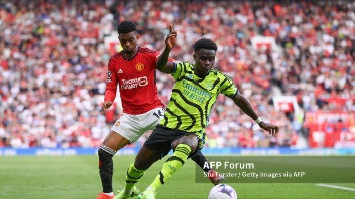 Bukayo Saka vs Amad Diallo di Liga Inggris antara Manchester United vs Arsenal di Old Trafford 12 Mei 2024