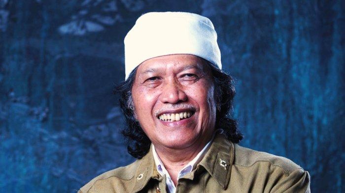 Emha Ainun Nadjib alias Cak Nun