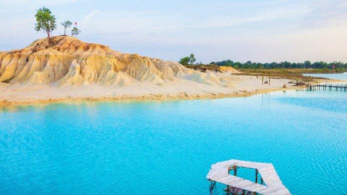 Gurun Pasir Bintan atau Gurun Telaga Biru Bintan di Kepri