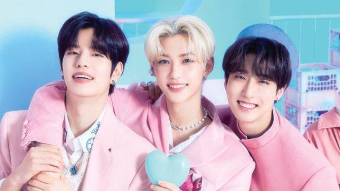 Han, Felix, dan Seungmin Stray Kids