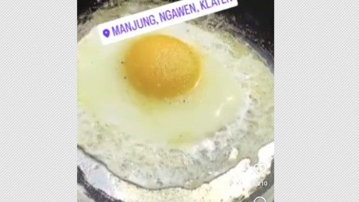 Hasil ceplok telur Dewi menggunakan panas terik matahari, Senin (9/10/2023) di Desa Manjung, Kecamatan Ngawen, Klaten
