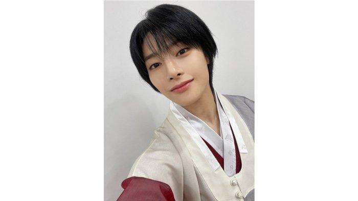 I.N STRAY KIDS 2024