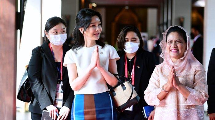 Kim Keon Hee saat Mengunjungi Indonesia