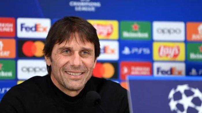 Antonio Conte, pelatih Tottenham