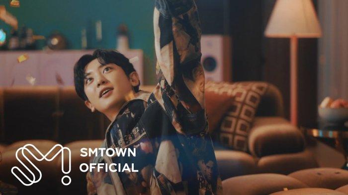 Lirik Lagu dan Terjemahan Good Enough - Chanyeol EXO