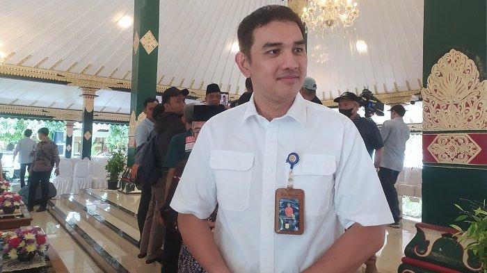 BERBENAH: Kepala Dinas Pemberdayaan Masyarakat, Kalurahan, Kependudukan, dan Pencatatan Sipil (PMK2PS) DIY, Kanjeng Pangeran Haryo (KPH) Yudhanegara saat menghadiri syawalan bersama sejumlah lurah dan pamong di Kabupaten Sleman, Rabu (16/4/2025).