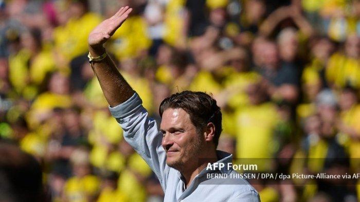 Mantan pelatih Dortmund Edin Terzic mengucapkan selamat tinggal.