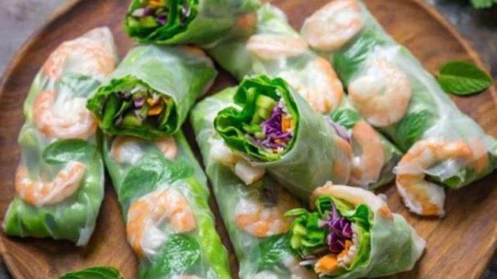 Grilled Shrimp & Tuna, salah satu menu dari Nin Salad Roll