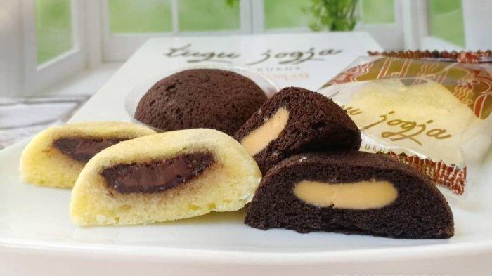 Oleh-oleh Khas Tugu Jogja Bakpia Kukus Pinterest.com