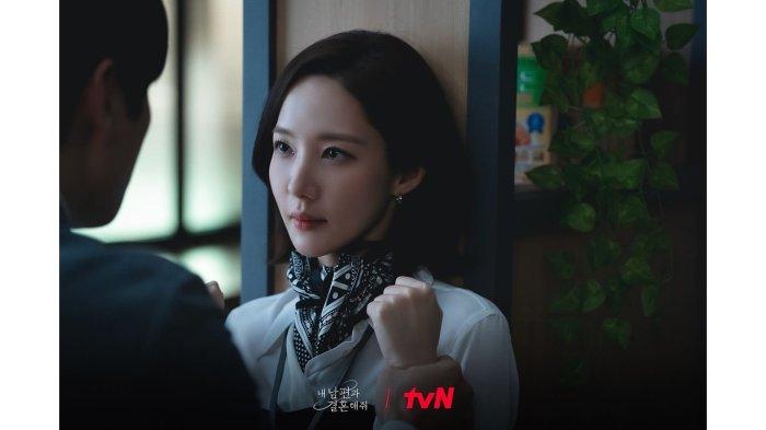Park Min Young di drakor Marry My Husband (2024)