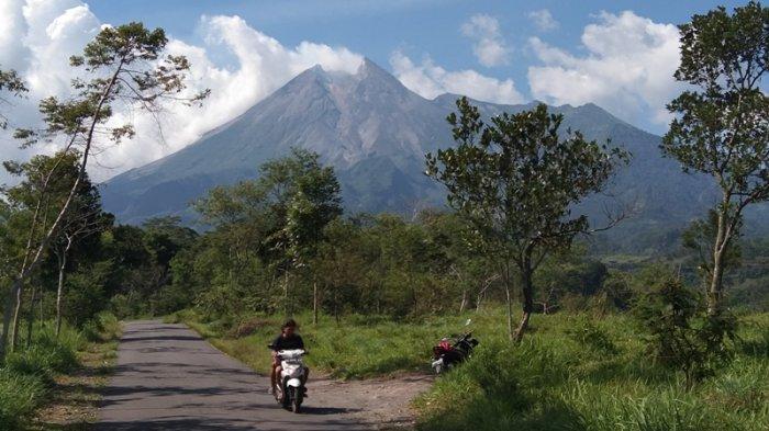 Lereng gunung Merapi di Desa Balerante, Kemalang, Klaten