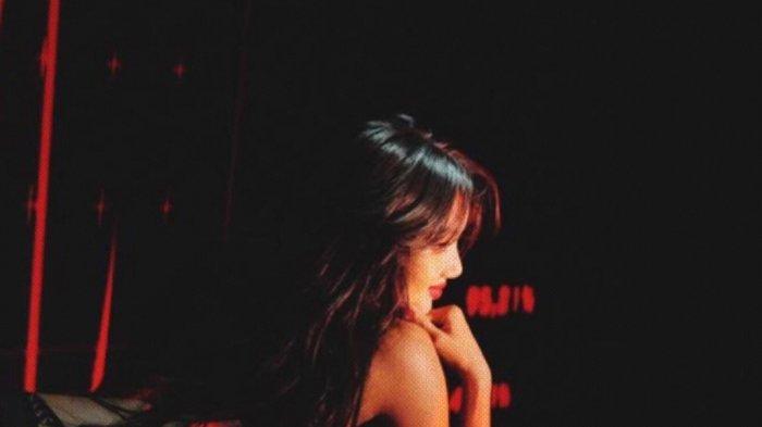 Pertunjukan Lisa BLACKPINK di Crazy Horse, Paris, Prancis, September 2023