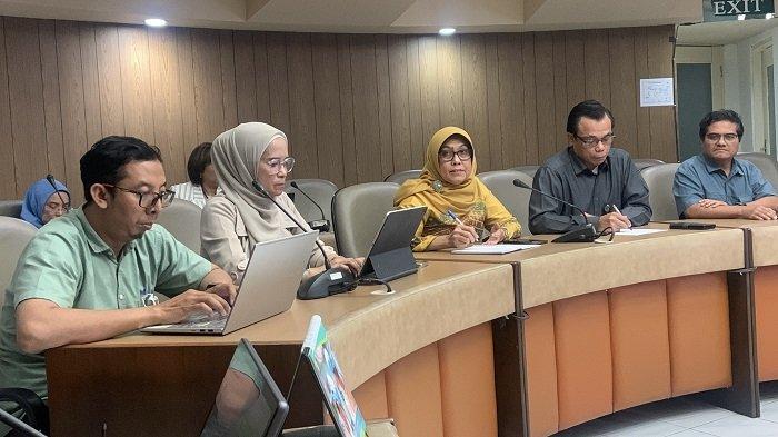 THR INSENTIF: Direksi RSUP Dr. Sardjito menjelaskan tentang alasan mengapa THR insentif pegawai berkurang setelah aksi protes yang digelar civitas rumah sakit kemarin, Rabu (26/3/2025) di RS.