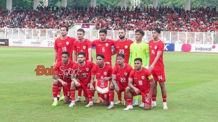 Timnas Indonesia saat menghadapi Irak di Stadion Utama Gelora Bung Karno (SUGBK) Jakarta, Kamis (6/6/2024)