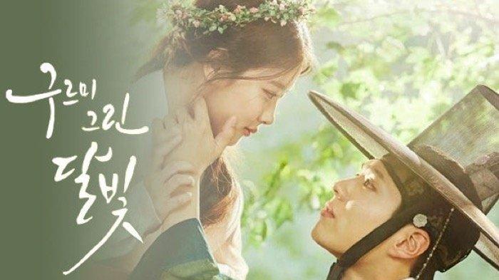 Love in the Moonlight