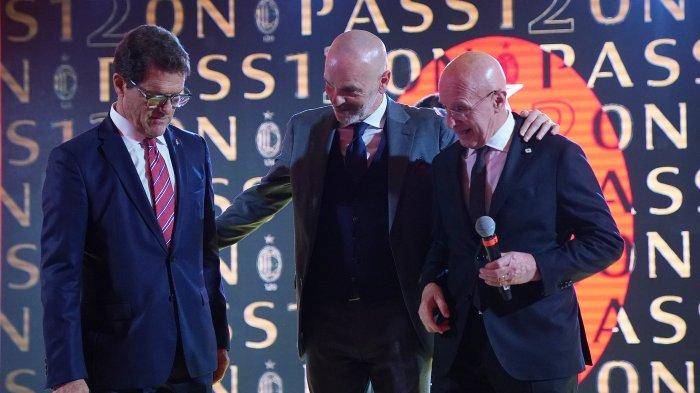 Dua mantan pelatih AC Milan Fabio Capello dan Arrigo Sacchi bersama Stefano Pioli