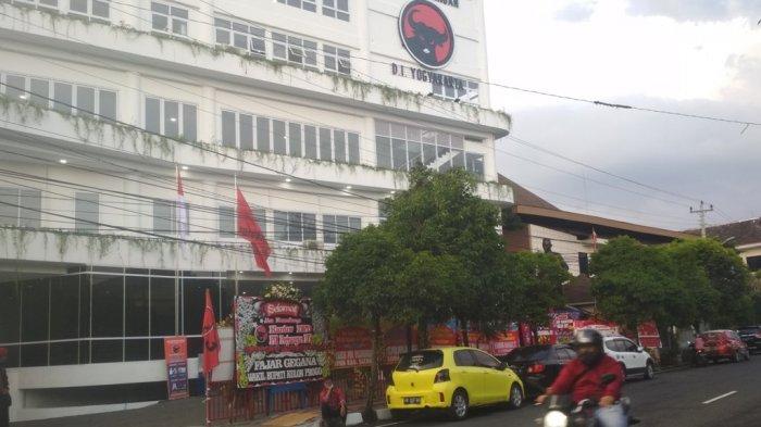 Suasana kantor DPD PDIP DIY yang baru diresmikan bertepatan dengan peringatan sumpah pemuda, Rabu (28/10/2020).