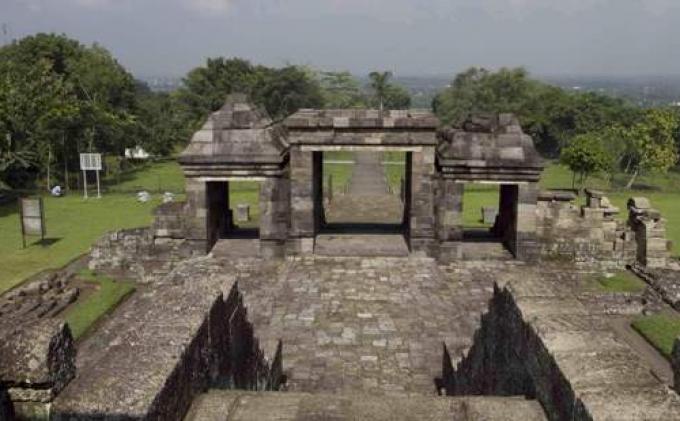 CANDI RATU BOKO. Kawasan Candi Ratu Boko di Bokoharjo, Prambanan, Sleman, DI Yogyakarta, Rabu (5/3/2014).