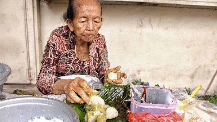Nikmatnya Lupis Mbah Satinem, Disukai Presiden Soeharto hingga Idola Korea Selatan