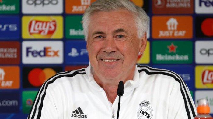 Pelatih Real Madrid, Carlo Ancelotti, berbicara dalam jumpa pers menjelang Real Madrid vs Leipzig pada matchday kedua Grup F Liga Champions 2022-23 di Santiago Bernabeu, Rabu (14/9/2022). Ancelotti mewaspadai kebangkitan RB Leipzig. Terkini, Carlo Ancelotti memberikan komentar soal pertemuan Liverpool vs Real Madrid dalam babak 16 besar Liga Champions 2022-23.