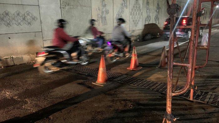 Situasi Underpass Kentungan di Jalan Kaliurang setelah tutup saluran air terlepas dini tadi. Foto diambil Senin (28/6/2021), pukul 20.00 WIB