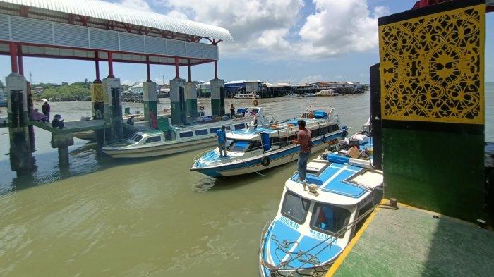 Aktivitas penumpang di Pelabuhan Tengkayu Satu Tarakan.