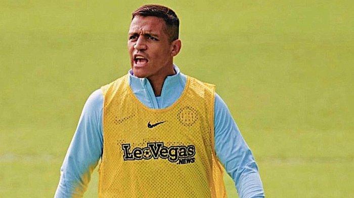 Alexis Sanchez dalam sesi latihan bersama Inter Milan sesaat setelah didatangkan di musim panas 2023. (Instagram/@alexis_official1)