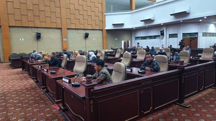 Suasana rapat di DPRD Nunukan. Sebanyak 30 calon anggota DPRD Nunukan terpilih hasil Pemilu 2024 bakal dilantik pada Senin 12 Agustus 2024.