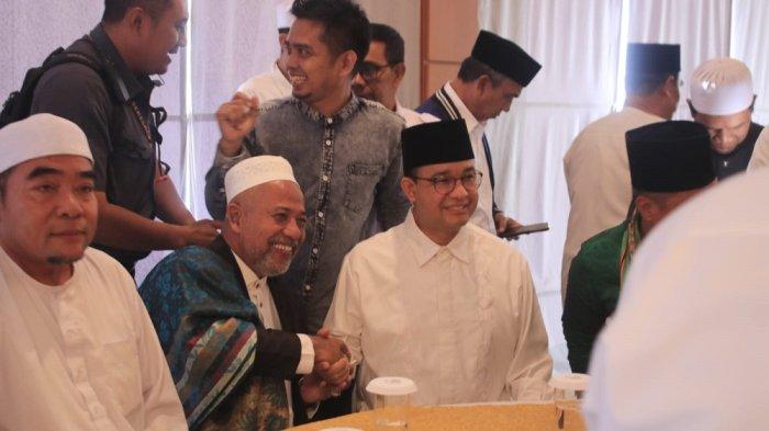Capres nomer urut 1 Anies Baswedan ketika dialog menyapa ulama tokoh masyarakat, tokoh agama di Hotel Puri Senyiur Samarinda, Kalimantan Timur, Kamis (11/1/2024).