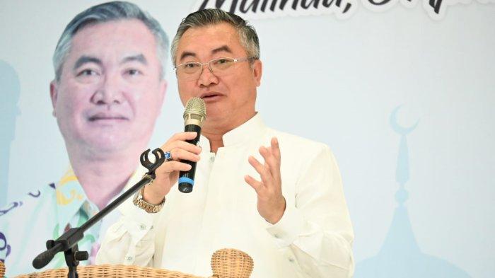 Wempi W Mawa yang merupakan Ketua DPC Partai Demokrat Malinau didaftarkan sebagai calon bupati atau cabup di PDIP jelang Pilkada Malinau 2024.