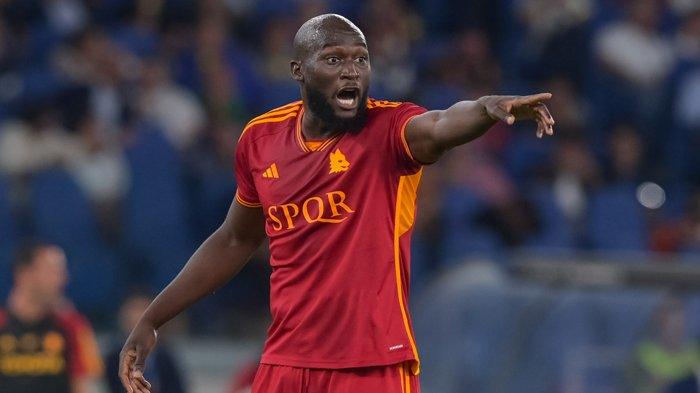 Debut Romelu Lukaku bersama AS Roma saat menghadapi AC Milan pada giornata 3 Liga Italia Serie A di Stadion Olimpico, Roma, Sabtu (2/9/2023). (Twitter / @OfficialASRoma)