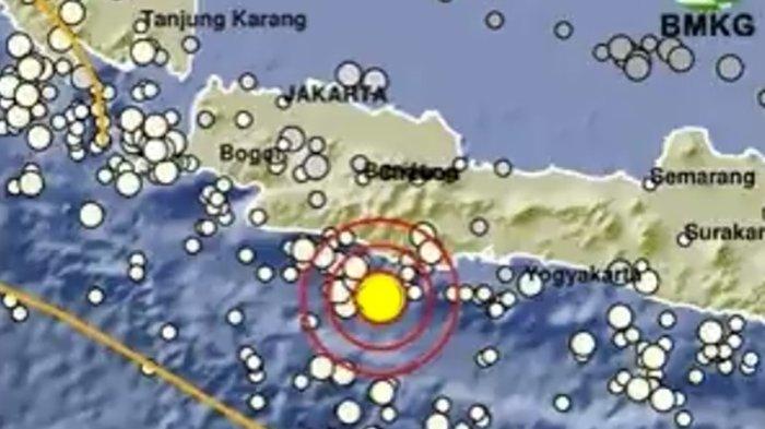 BMKG menyebut pusat gempa terkini 2 menit yang lalu berada 93 km di barat daya Kabupaten Tasikmalaya, Jawa Barat, cek magnitudo dan koordinat.