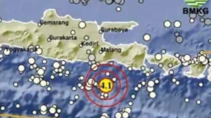 BMKG menyebut pusat gempa terkini 126 km di barat daya Lumajang, Jawa Timur, cek magnitudo hingga titik koordinatnya.