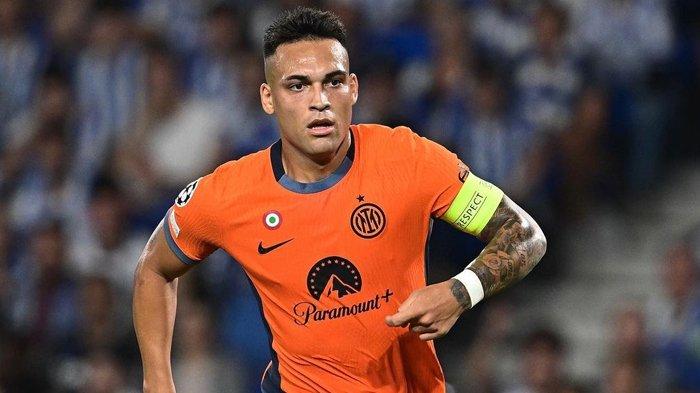 Aksi Lautaro Martinez pada matchday 1 Liga Champions antara Real Sociedad vs Inter Milan di Stadion Reale Arena, Kamis (21/9/2023).
