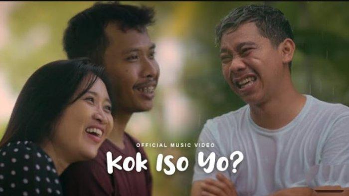Lirik, terjemahan, dan chord gitar lagu Kok Iso Yo? oleh Guyon Waton.
