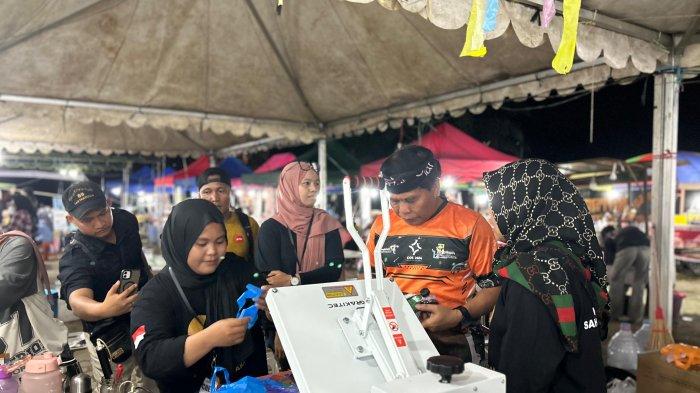 Komunitas Sahabat Milenial dengan program Dedur dalam acara Semarak Hari UMKM