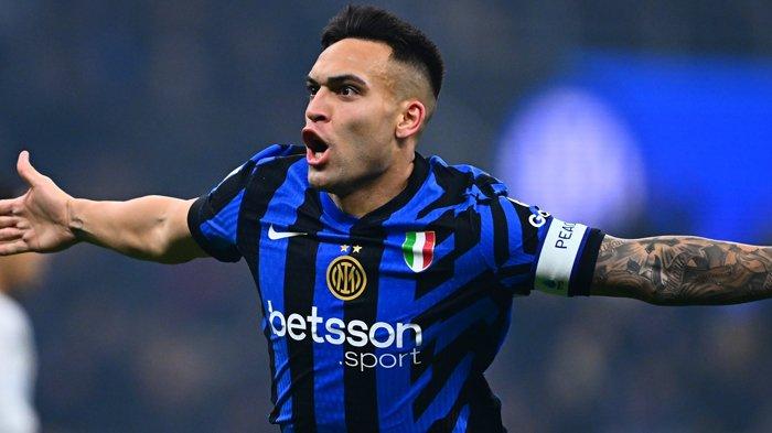 Selebrasi Lautaro Martinez ketika mencetak gol pertandingan Inter Milan vs Empoli, giornata 21Liga Italia, di Stadion Giuseppe Meazza, Senin (20/1/2025) dini hari WIB.