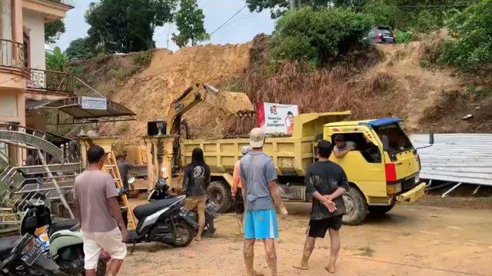 Kondisi longsor di salah satu titik tepatnya di RT 20 Kelurahan Karang Anyar Pantai Kota Tarakan.