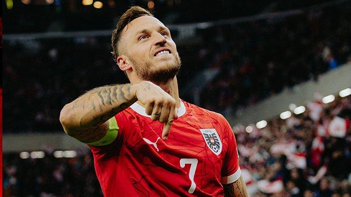 Selebrasi Marko Arnautovic saat mencetak gol pada pertandingan UEFA Nations League antara Austria vs Norwegia, di Raiffeisen Arena, Senin (14/10/2024).