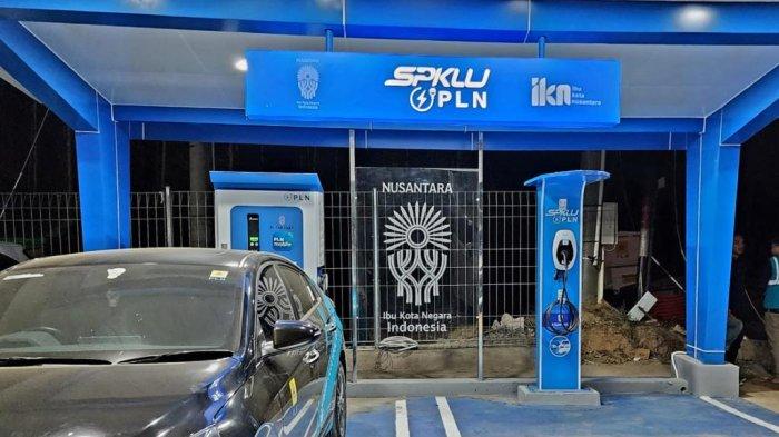 PLN telah menjadi pionir menyediakan infrastruktur Stasiun Pengisian Kendaraan Listrik Umum ( SPKLU ) sebagai upaya memenuhi pengisian daya mobil listrik.