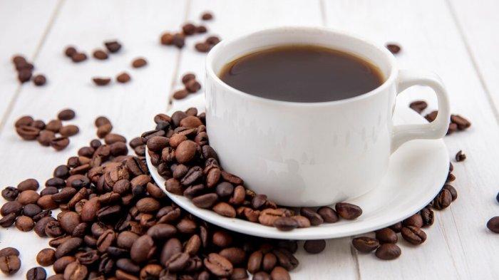 Ilustrasi - Lihat kumpulan pantun ngopi berikut, bisa digunakan untuk mengajak teman atau gebetan menikmati kopi di penghujung hari.