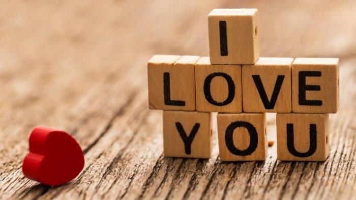 PANTUN GOMBAL - Potret tulisan I Love You dari Freepik.com. Kumpulan pantun gombal ikan hiu, rayuan romantis untuk pasangan yang bisa bikin hatinya luluh.